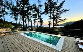 Villa piscine Sagone Paradise avec magnifique vue mer